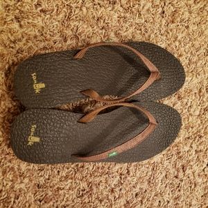 Sanuk Yoga Mat Sandal